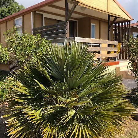 シャレー Les De La A Santa Trinita *