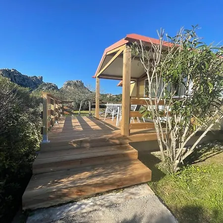 Chalet Les De La A Santa Trinita