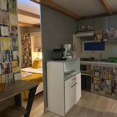 シャレー Les De La A Santa Trinita ボニファシオ