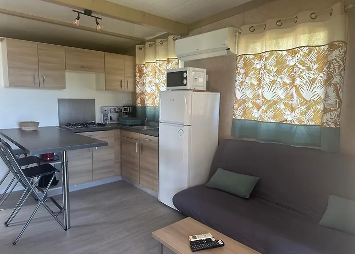 Les De La A Santa Trinita Bonifacio (Corsica)